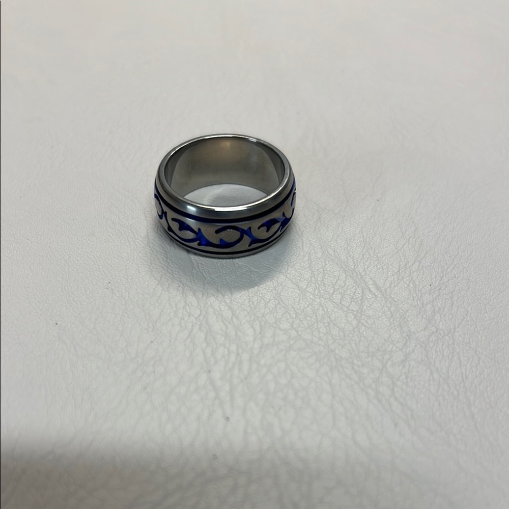 Men's Silver and Blue Patterned Ring